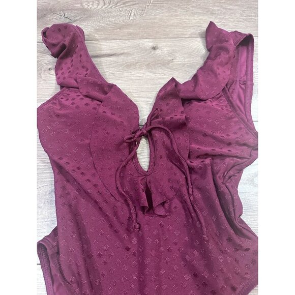 Robin Piccone Julianna Dot Ruffle Deep V-neck One-piece Swimsuit NWOT 2 - Picture 3 of 10